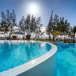 فندق Barcelo Lanzarote Royal Level, كوستا تاغيسي